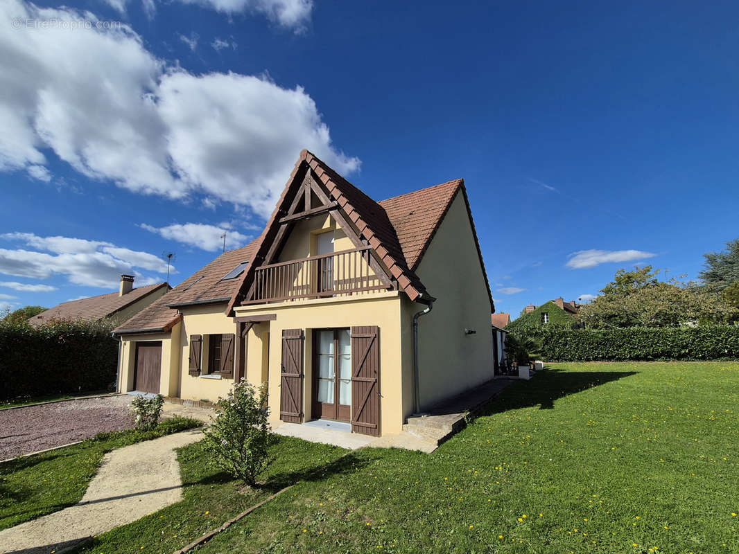 Maison à BRETONCELLES