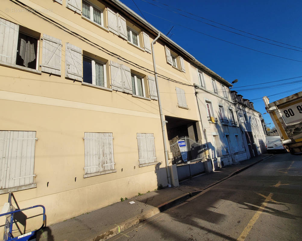 Appartement à VILLIERS-LE-BEL