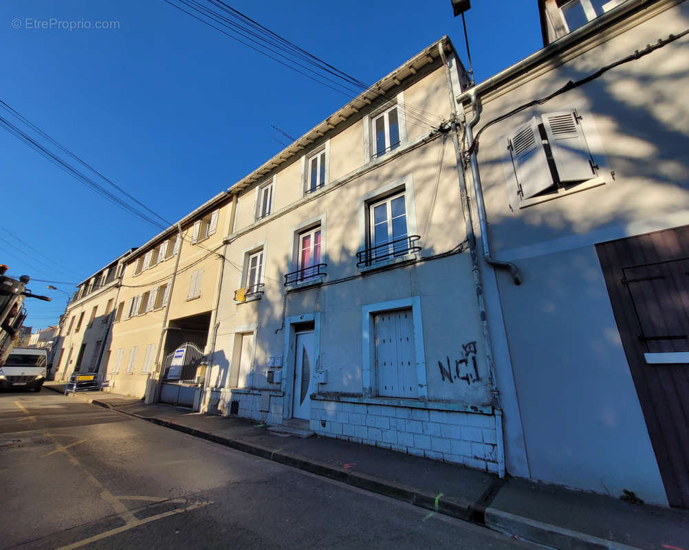 Appartement à VILLIERS-LE-BEL