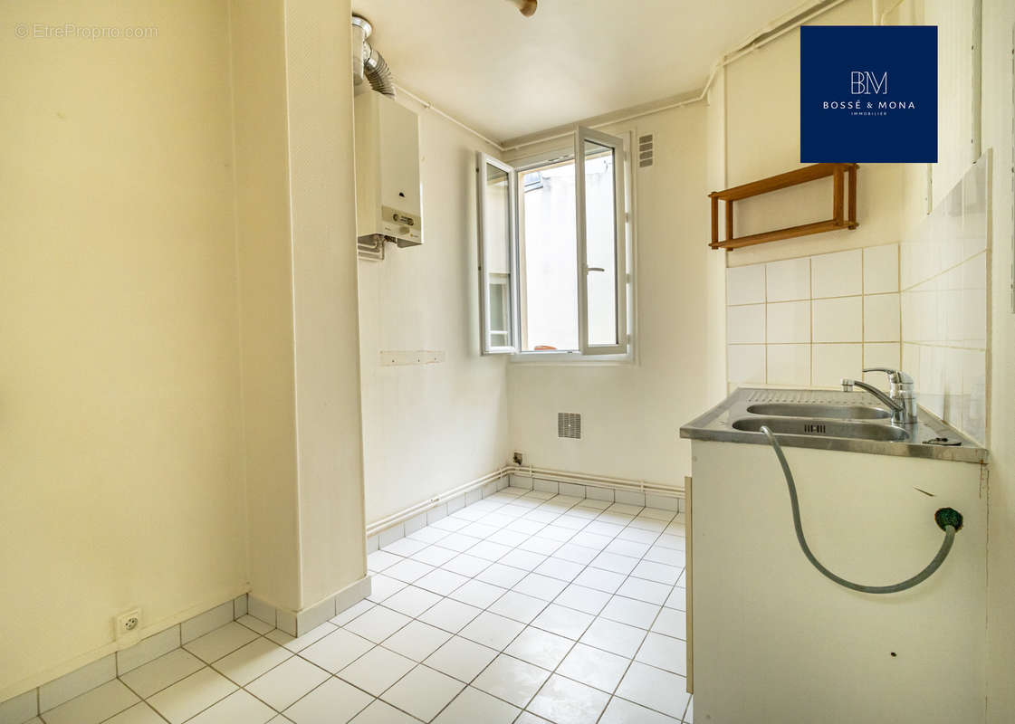 Appartement à PARIS-12E