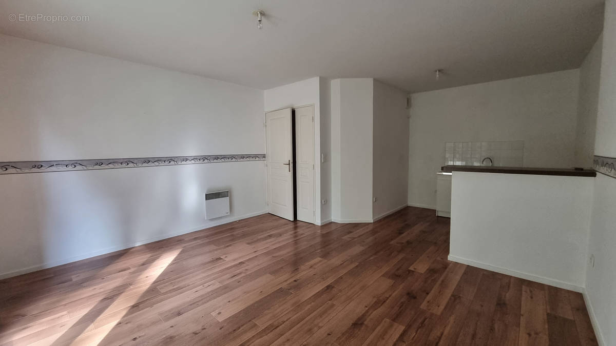 Appartement à PLOUBEZRE