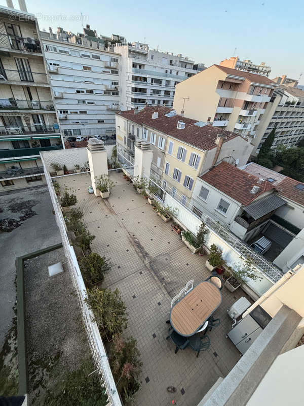 Appartement à MARSEILLE-10E