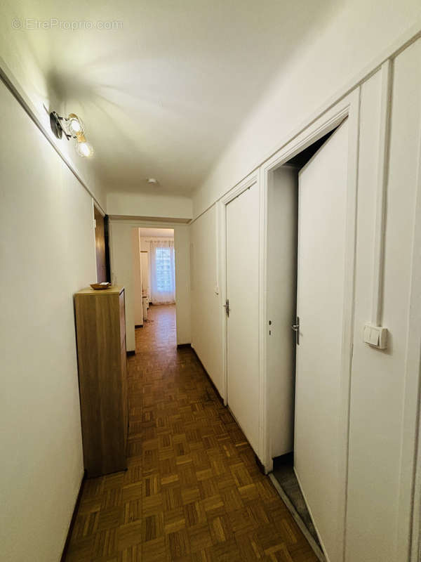 Appartement à MARSEILLE-10E