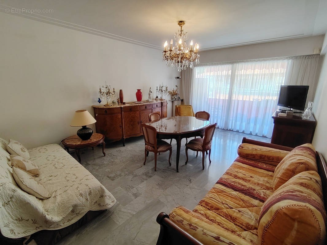 Appartement à MENTON