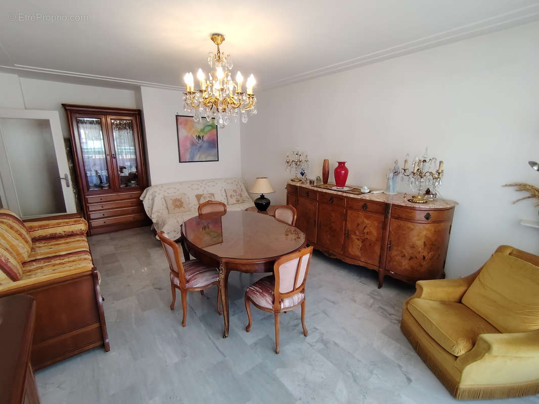 Appartement à MENTON