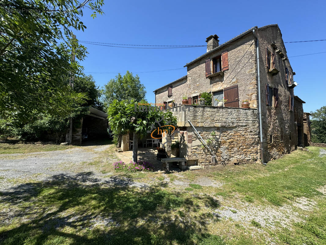 Maison à COUPIAC