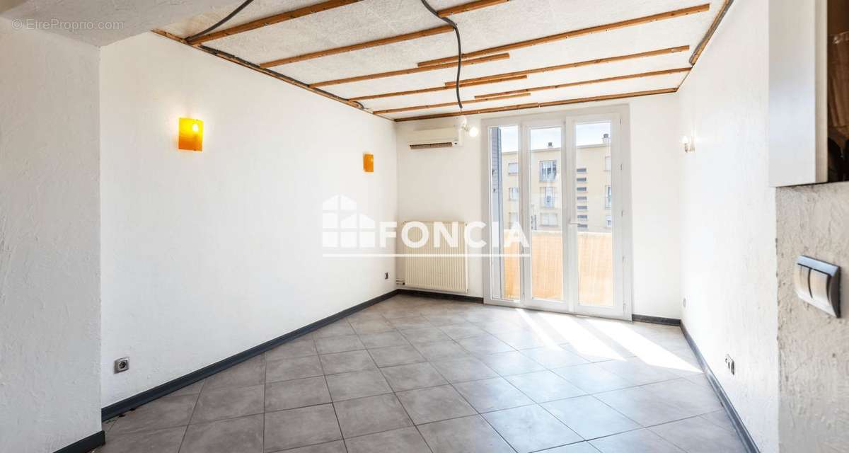 Appartement à BOURG-LES-VALENCE