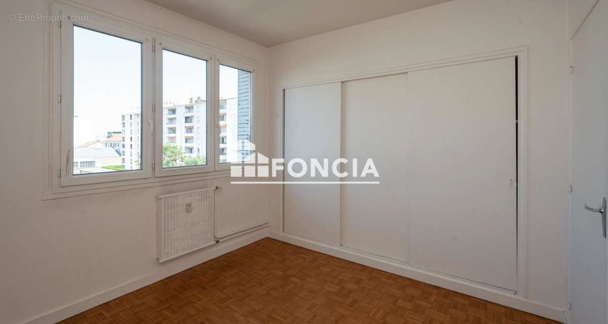 Appartement à VALENCE