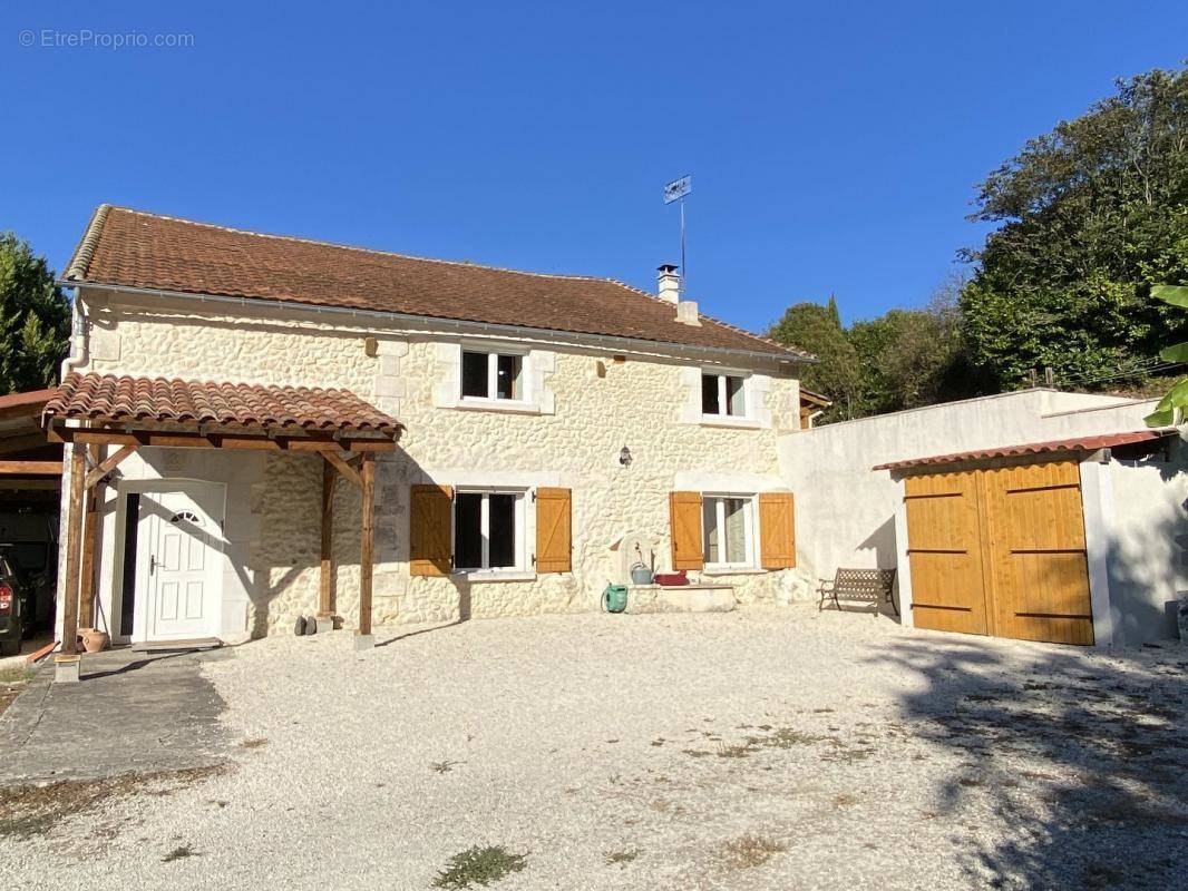 Maison à CELLES