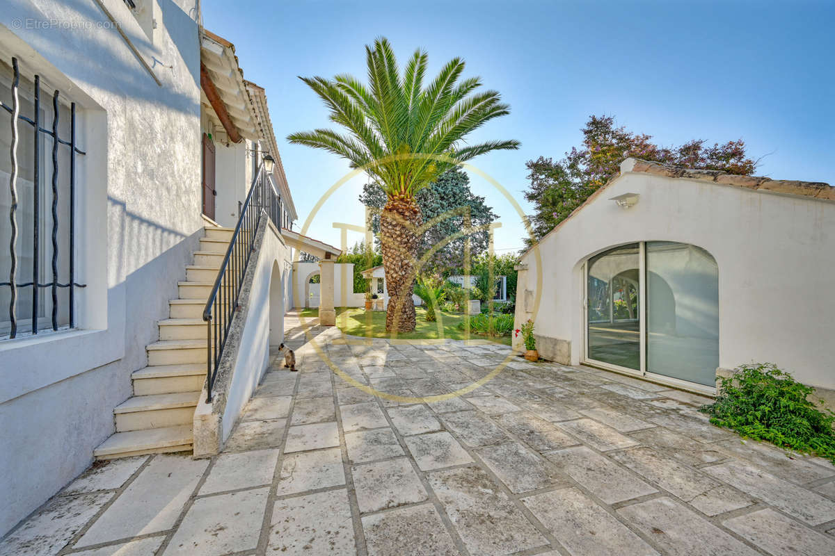 Maison à ARLES