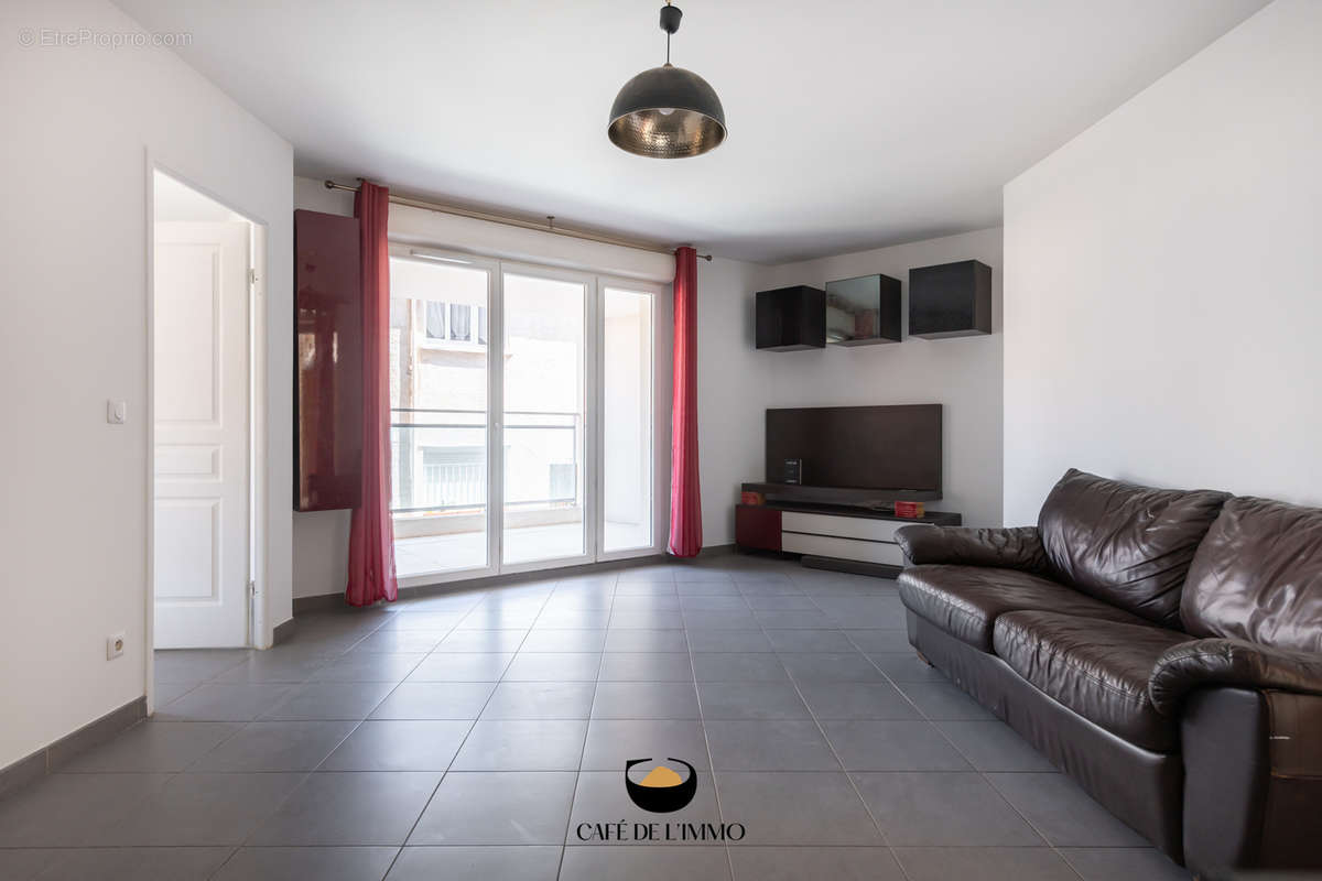 Appartement à MARSEILLE-8E