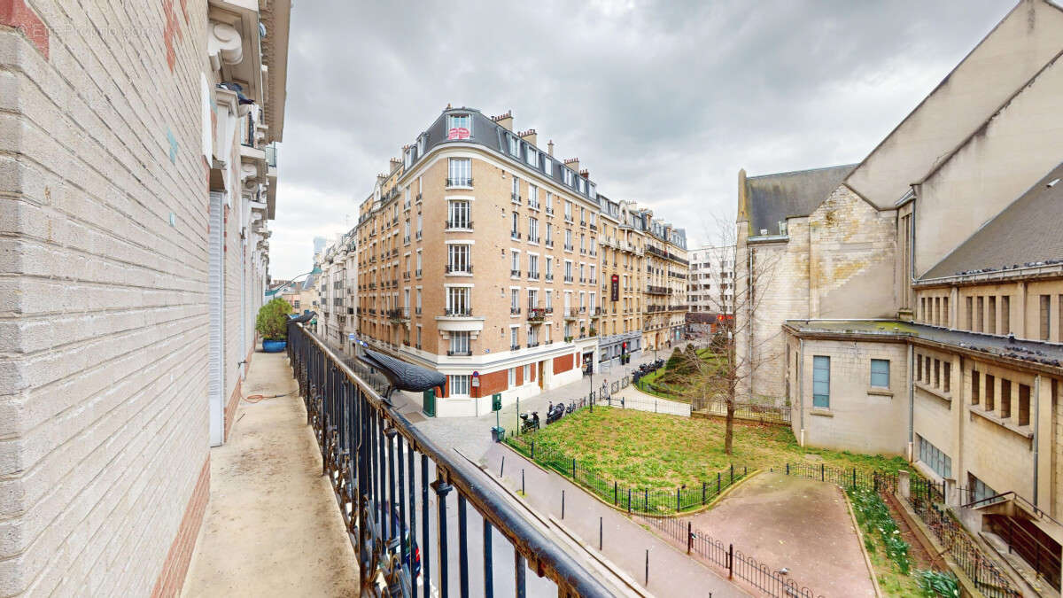 Appartement à CLICHY