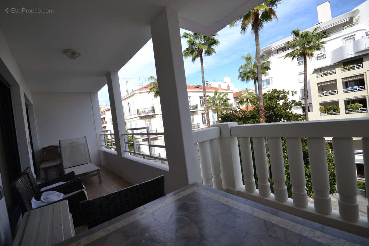 Appartement à CANNES