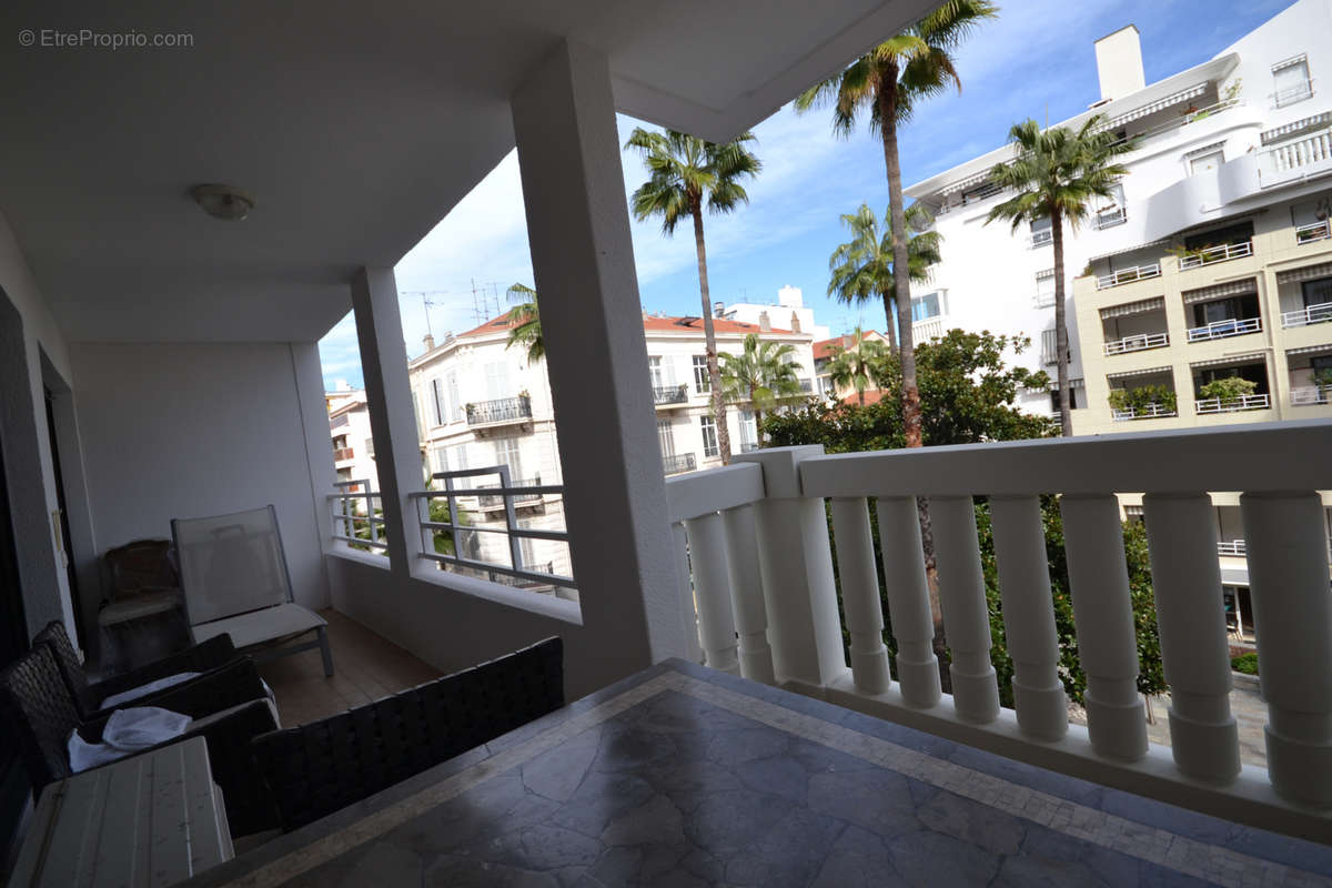 Appartement à CANNES