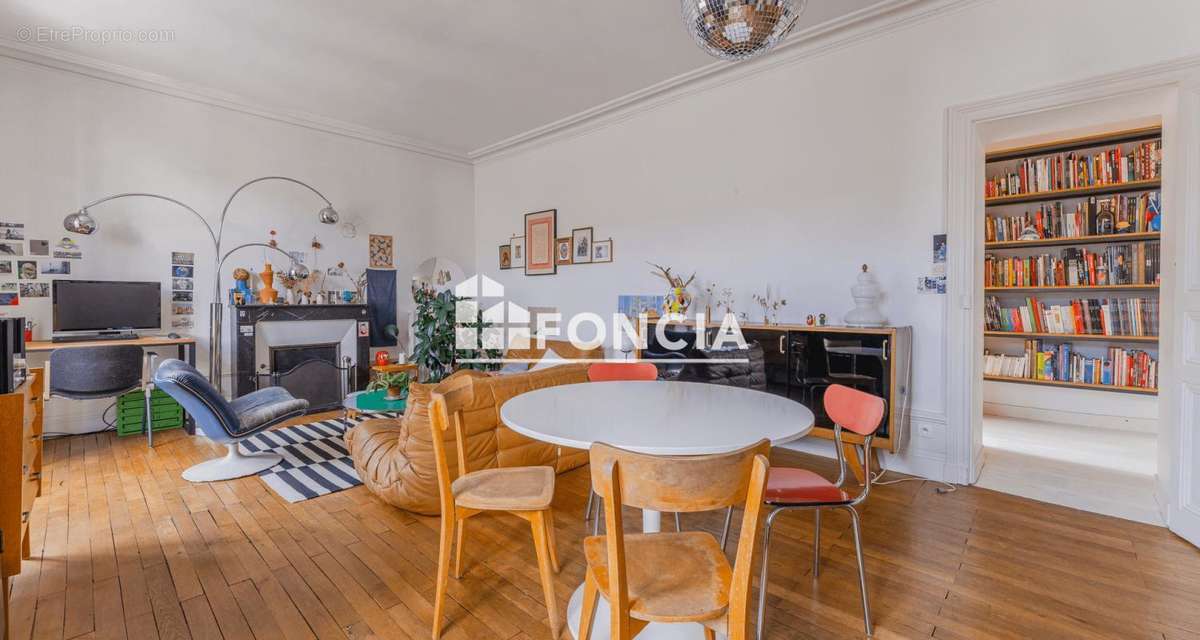 Appartement à NANTES