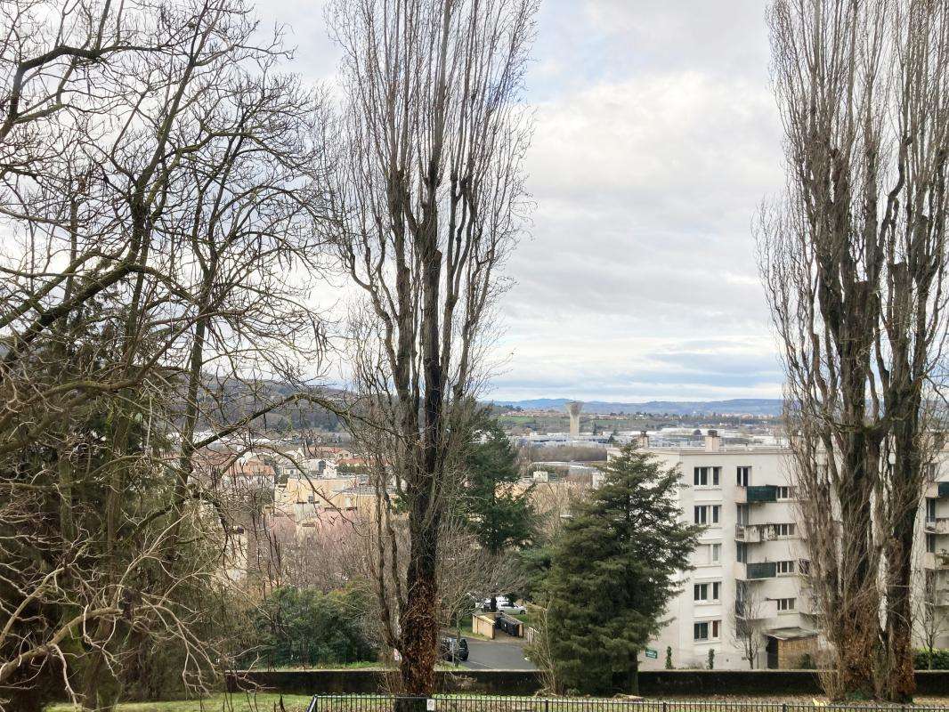 Appartement à NEUVILLE-SUR-SAONE