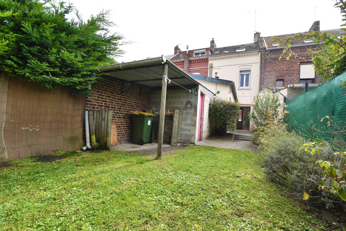 Maison à LONGUEAU