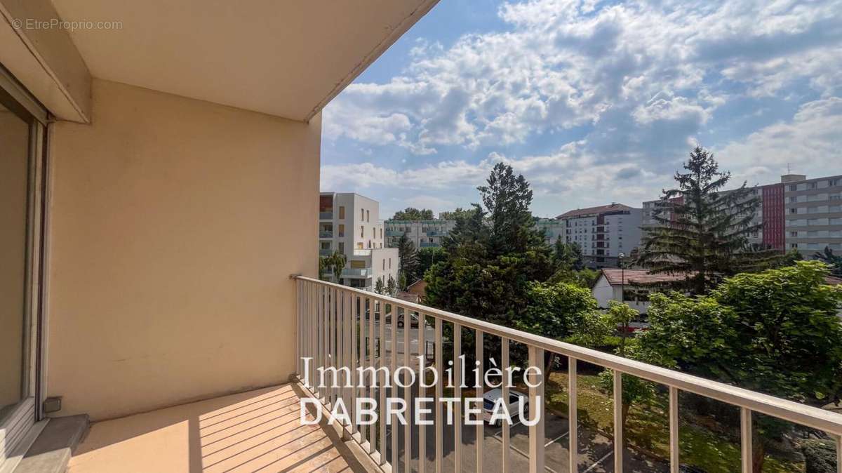 Appartement à VILLEURBANNE