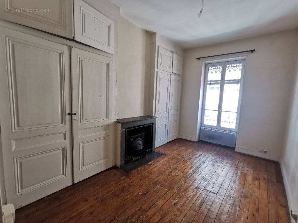 Appartement à LYON-6E