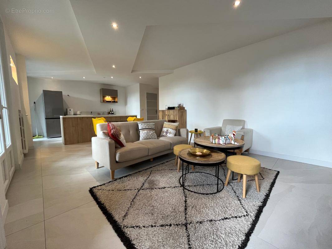 Appartement à AIX-LES-BAINS