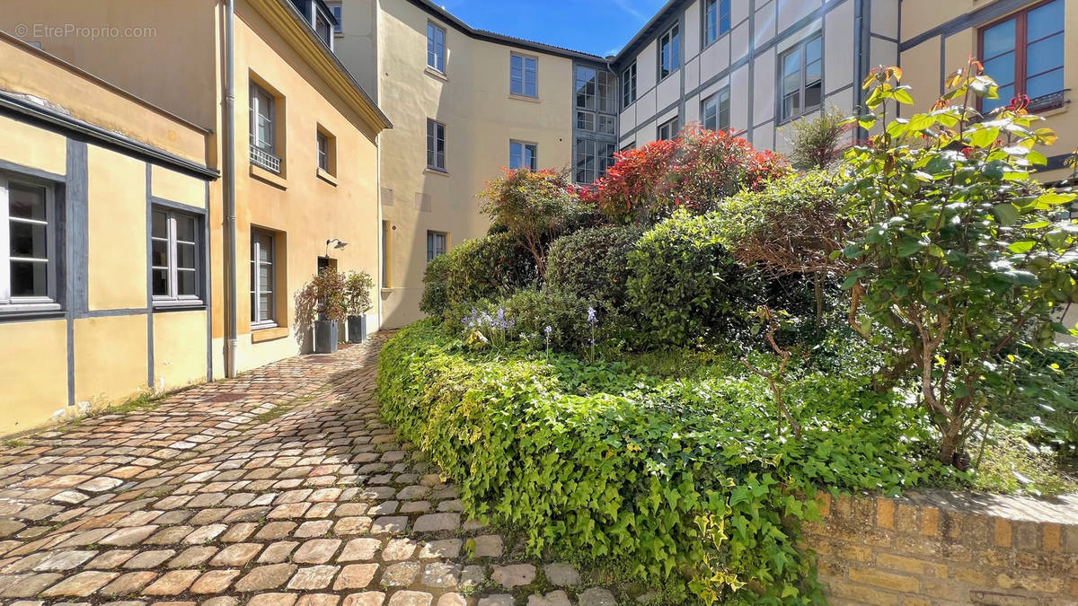 Appartement à VERSAILLES