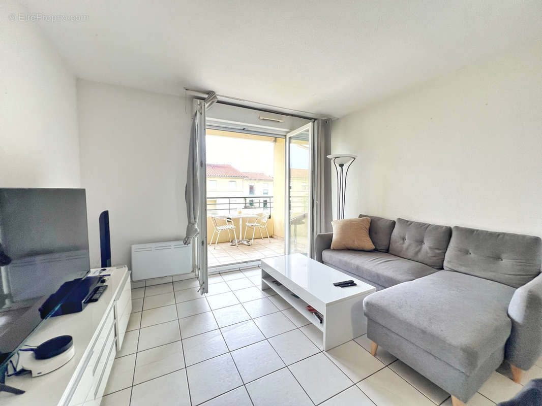 Appartement à PIERRE-BENITE