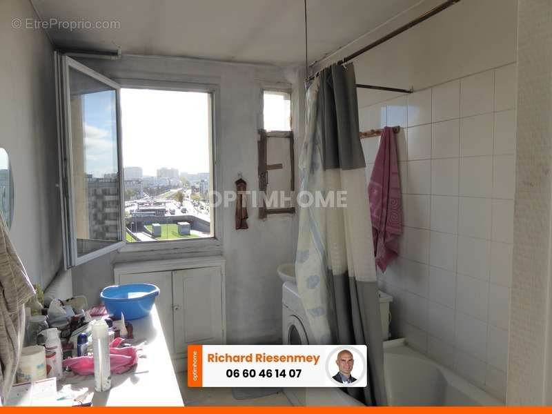 Appartement à GENNEVILLIERS