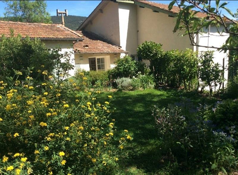 Maison à LAMALOU-LES-BAINS