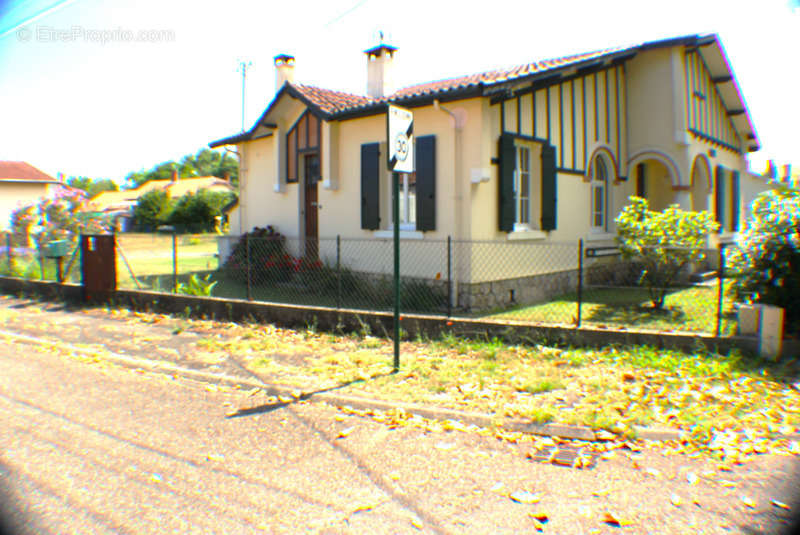 Maison à LABOUHEYRE