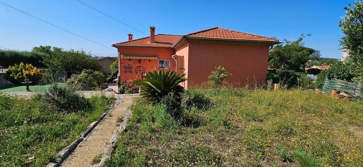 Maison à LA SEYNE-SUR-MER