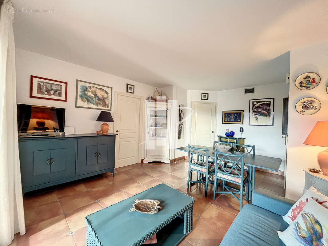 Appartement à SAINT-RAPHAEL