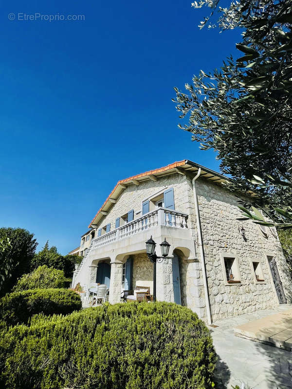 Maison à VILLENEUVE-LOUBET