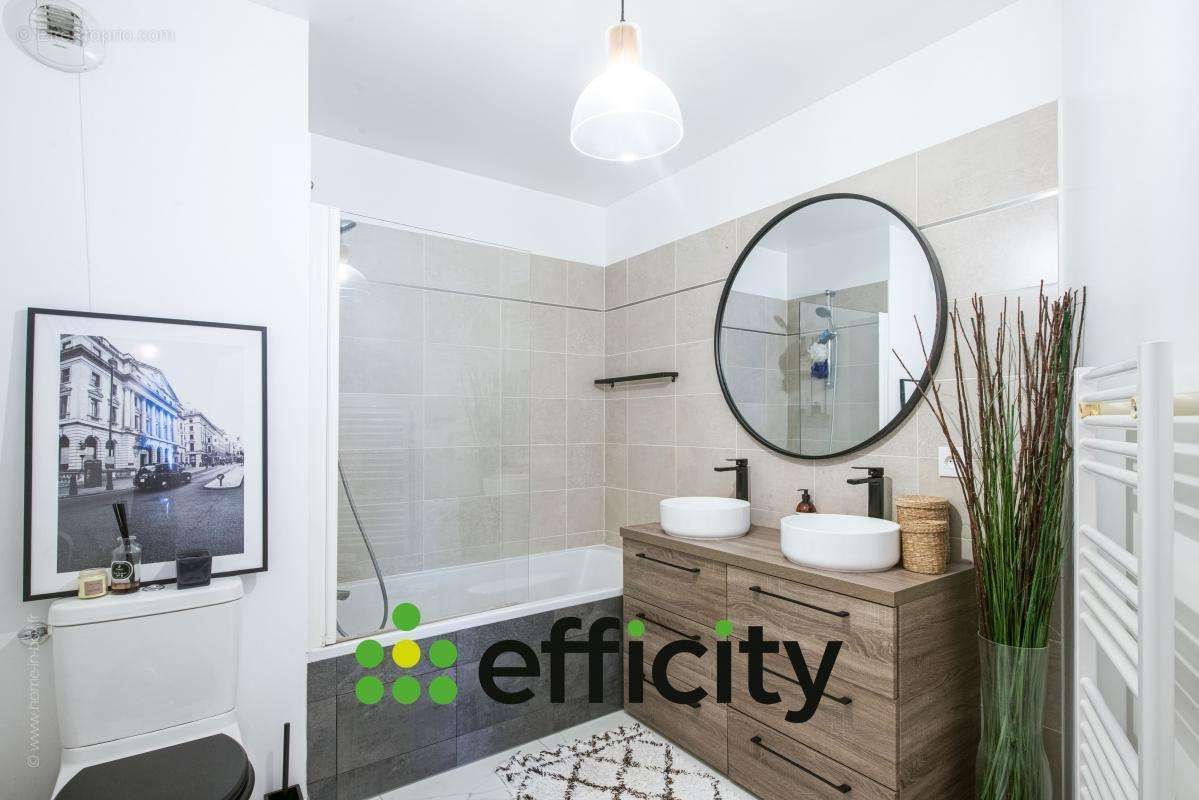 Appartement à ASNIERES-SUR-SEINE