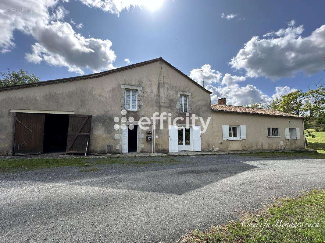 Maison à MONESTIER