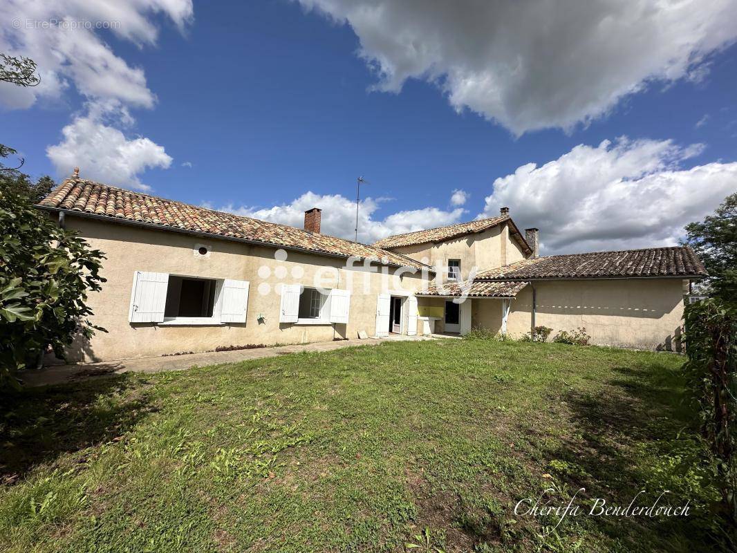 Maison à MONESTIER