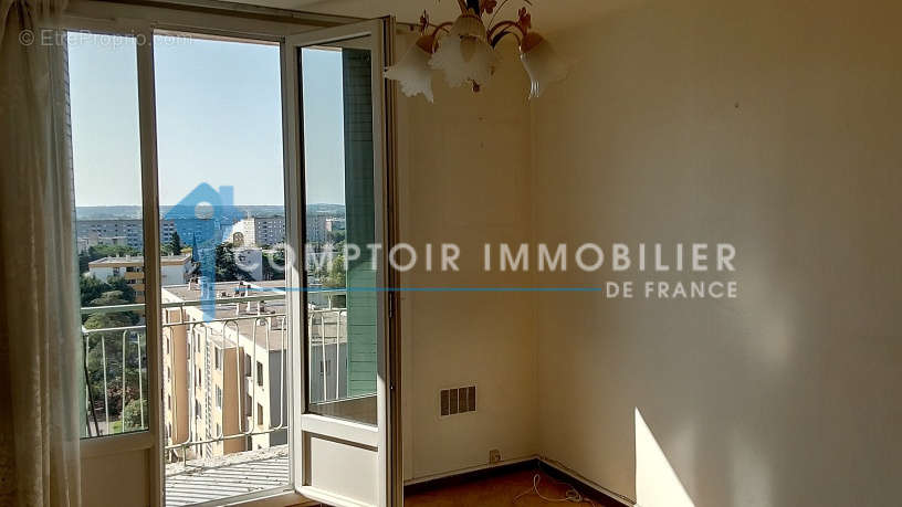 Appartement à NIMES