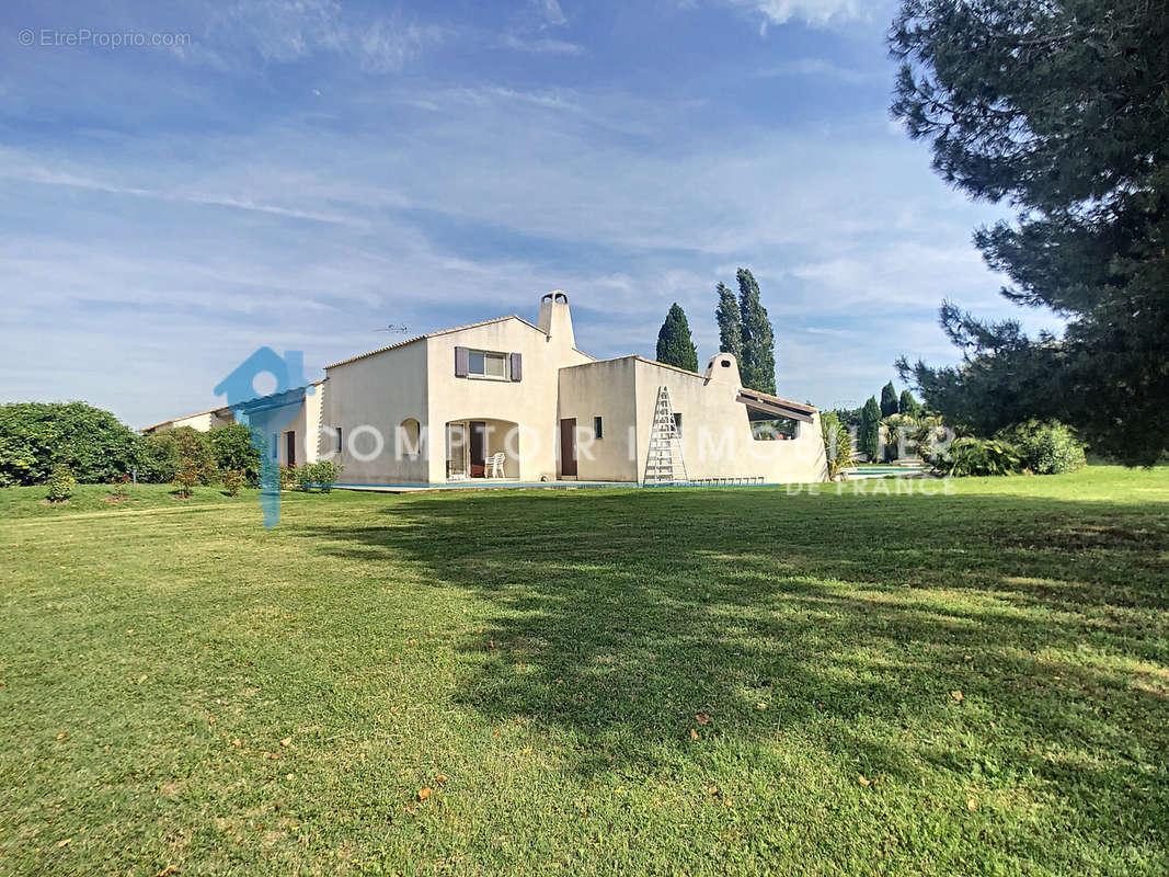 Maison à ARLES