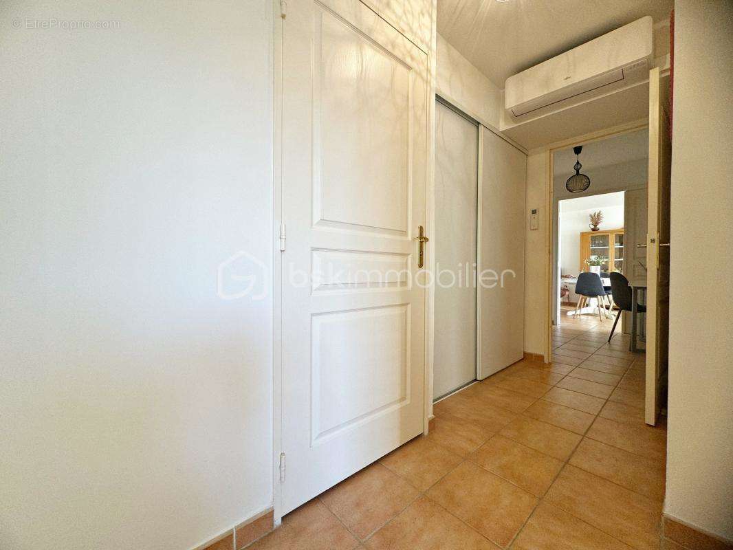 Appartement à HYERES