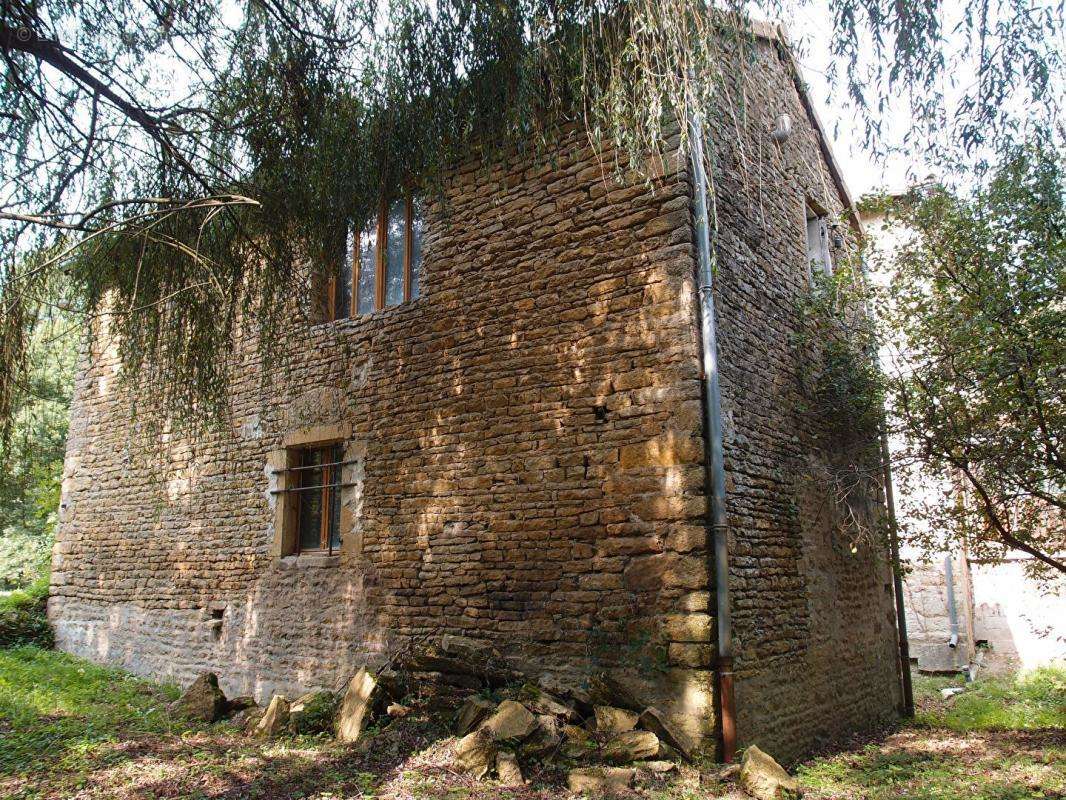 Maison à CLUNY