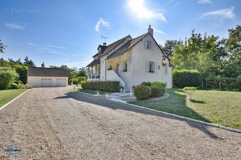 Maison à VARENNES-SUR-FOUZON