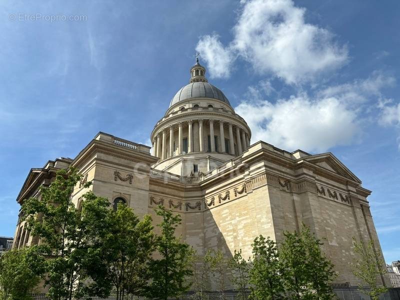 Appartement à PARIS-5E