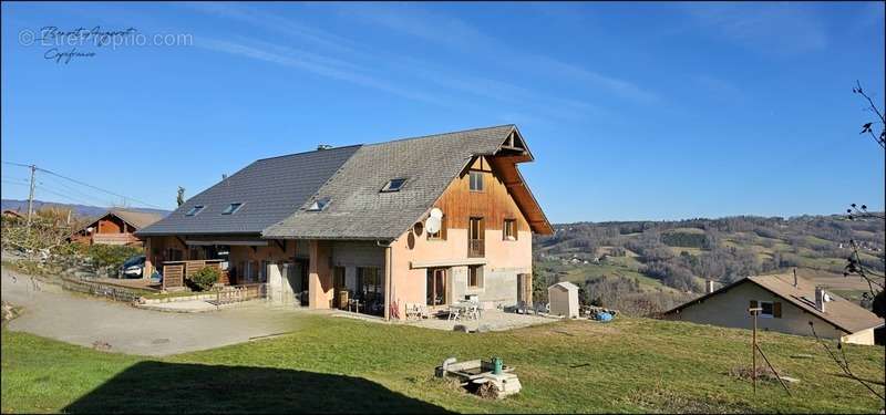 Maison à LES OLLIERES