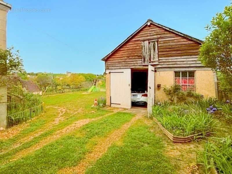 Maison à SAINT-CALAIS