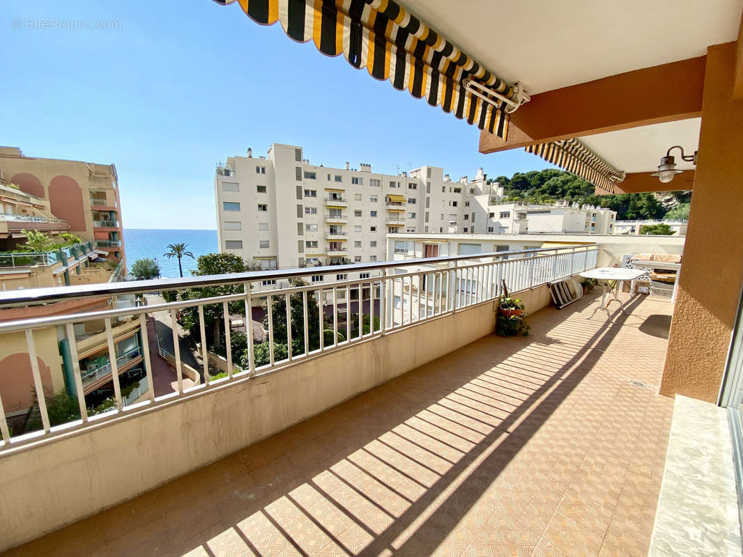 Appartement à ROQUEBRUNE-CAP-MARTIN