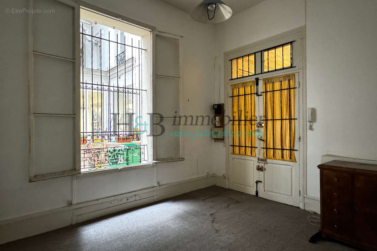 Appartement à PARIS-12E