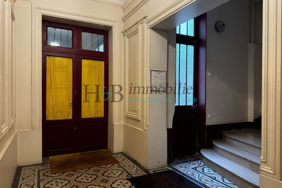 Appartement à PARIS-12E