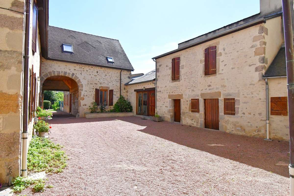 Appartement à AUTUN