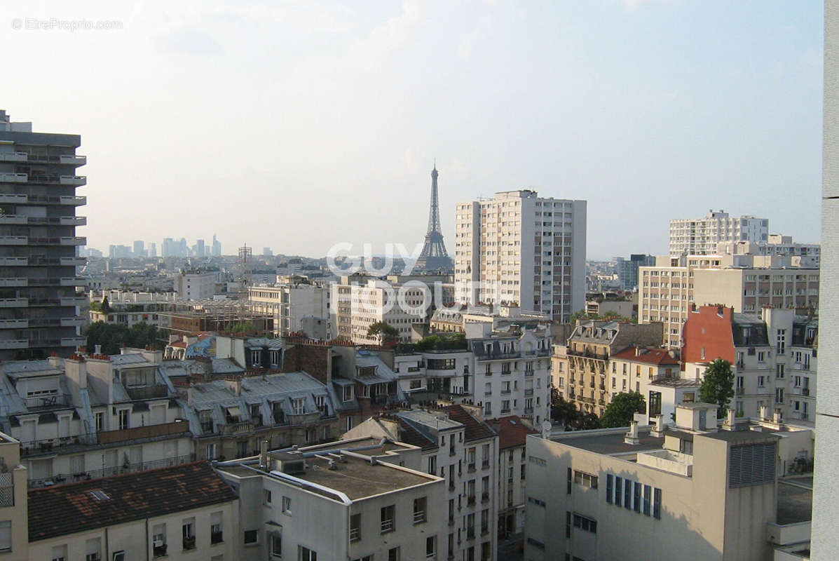 Appartement à PARIS-15E