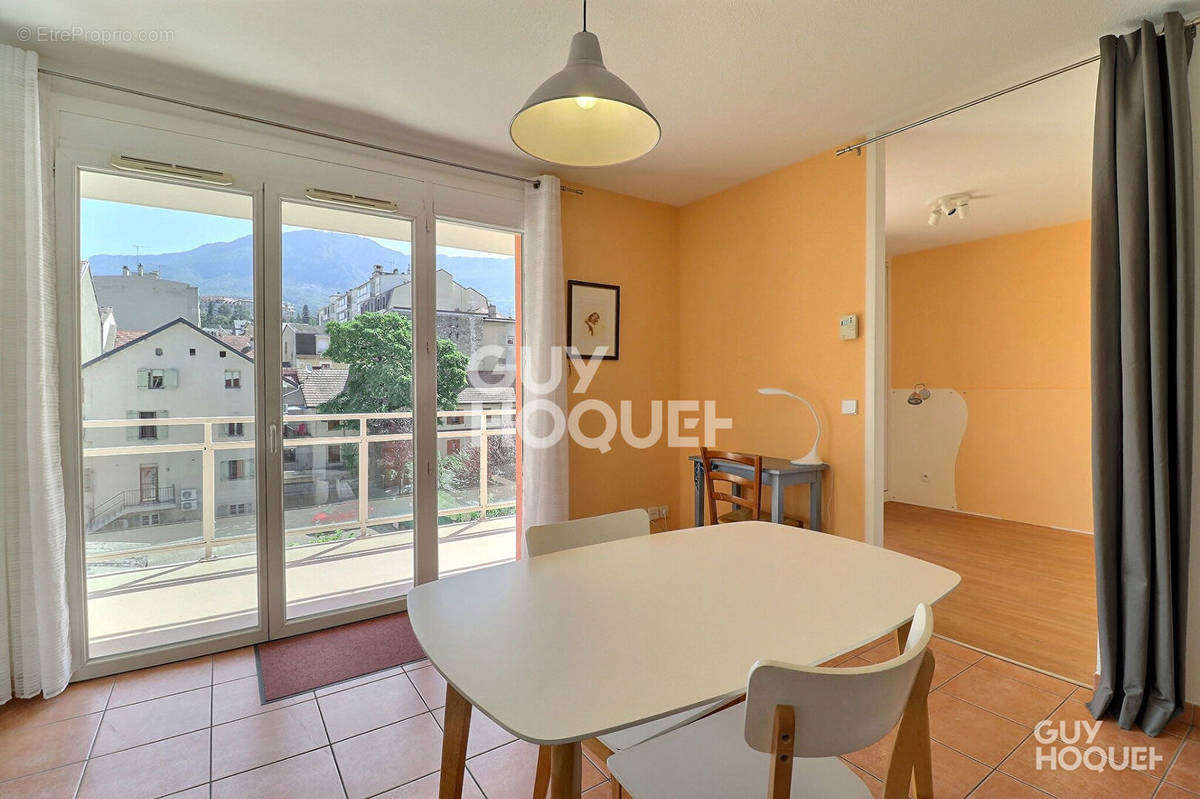 Appartement à AIX-LES-BAINS