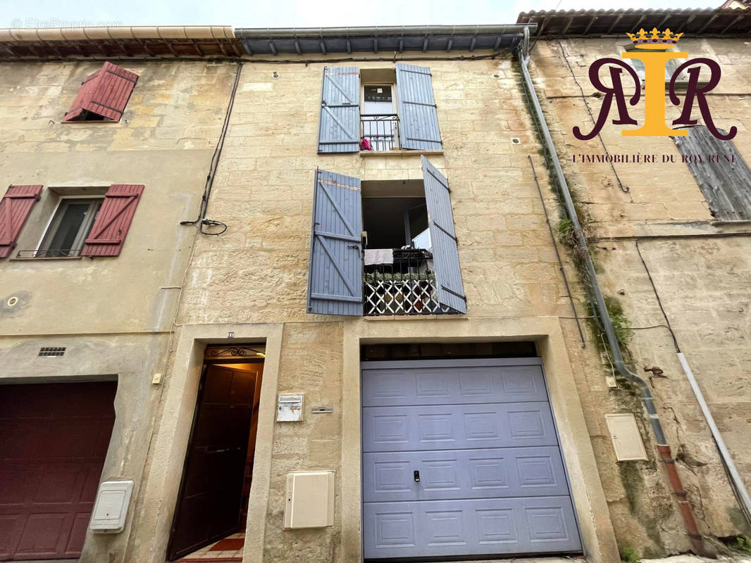 Appartement à BEAUCAIRE